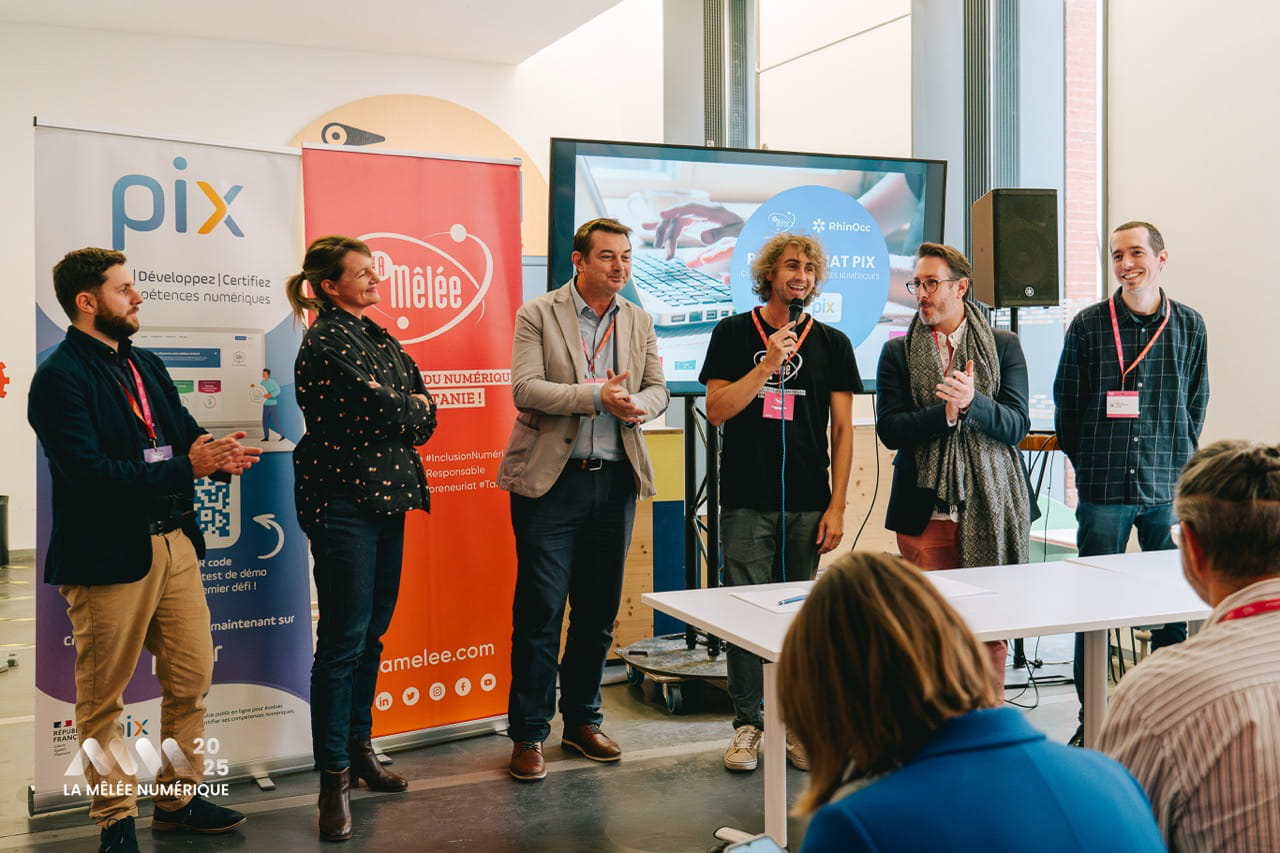 Signature du partenariat Pix × La Mêlée – La Mêlée Numérique 2025